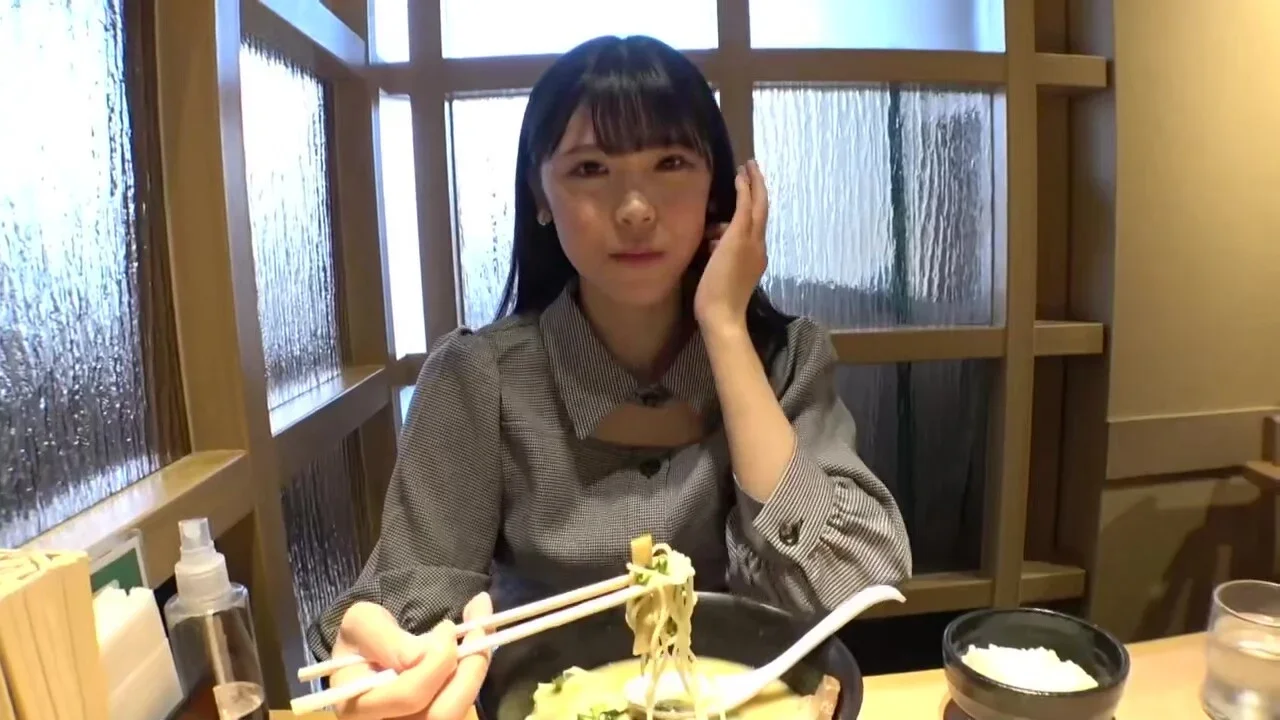 0009000_接吻 ベロチュー おっぱいなどが含まれている