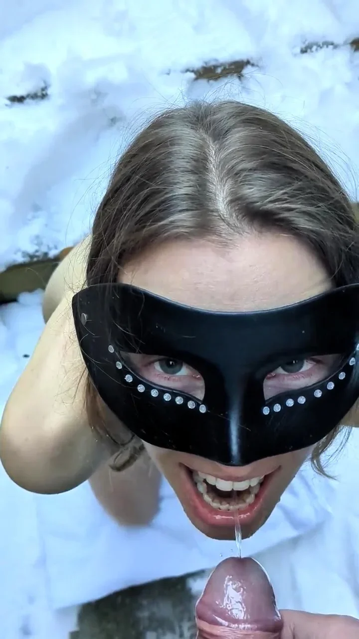 Teen amateur facialized pov style in her first porno