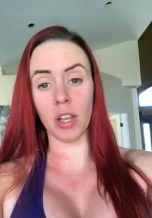 Big boobs milf masturbates with her dildo
