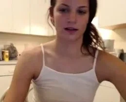 Amateur Webcam Teen Masturbates And Teases
