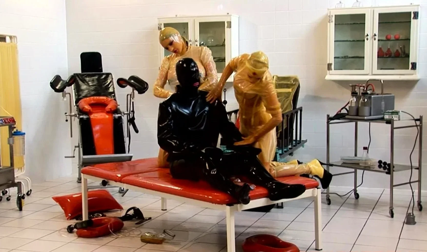 Amateur MILFs doing BDSM