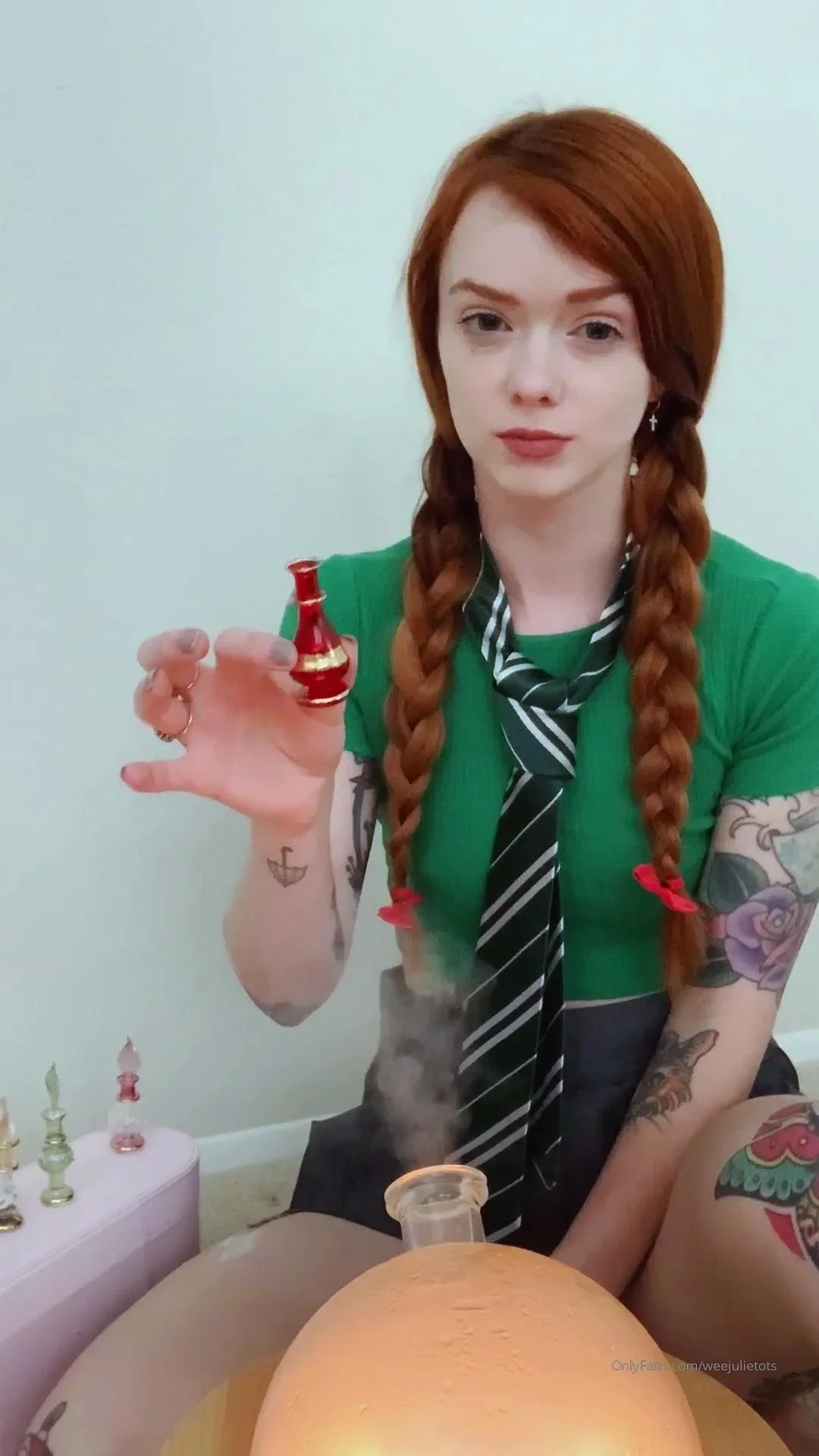 Amateur brunette webcam teen