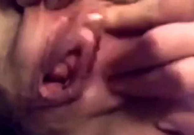 Granny pussy masturbation
