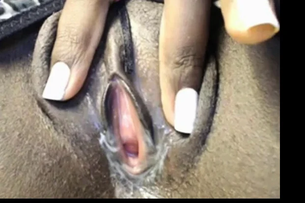 black shoolgirl show me little wet pussy on skype