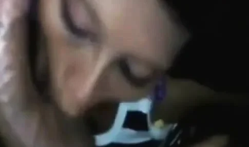 Venezolana de garganta profunda, mamando verga!