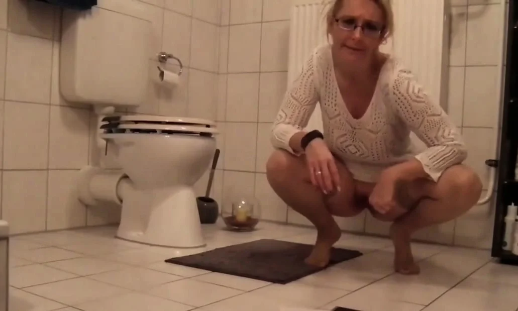 Auf den Boden gepisst German Dirtytalk Iloveass
