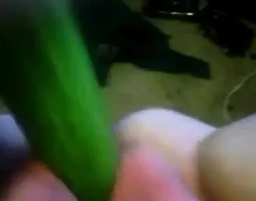 Chubby amateur masturbates