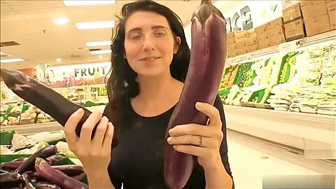 shop tits