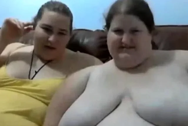 Big fat lesbians on cam