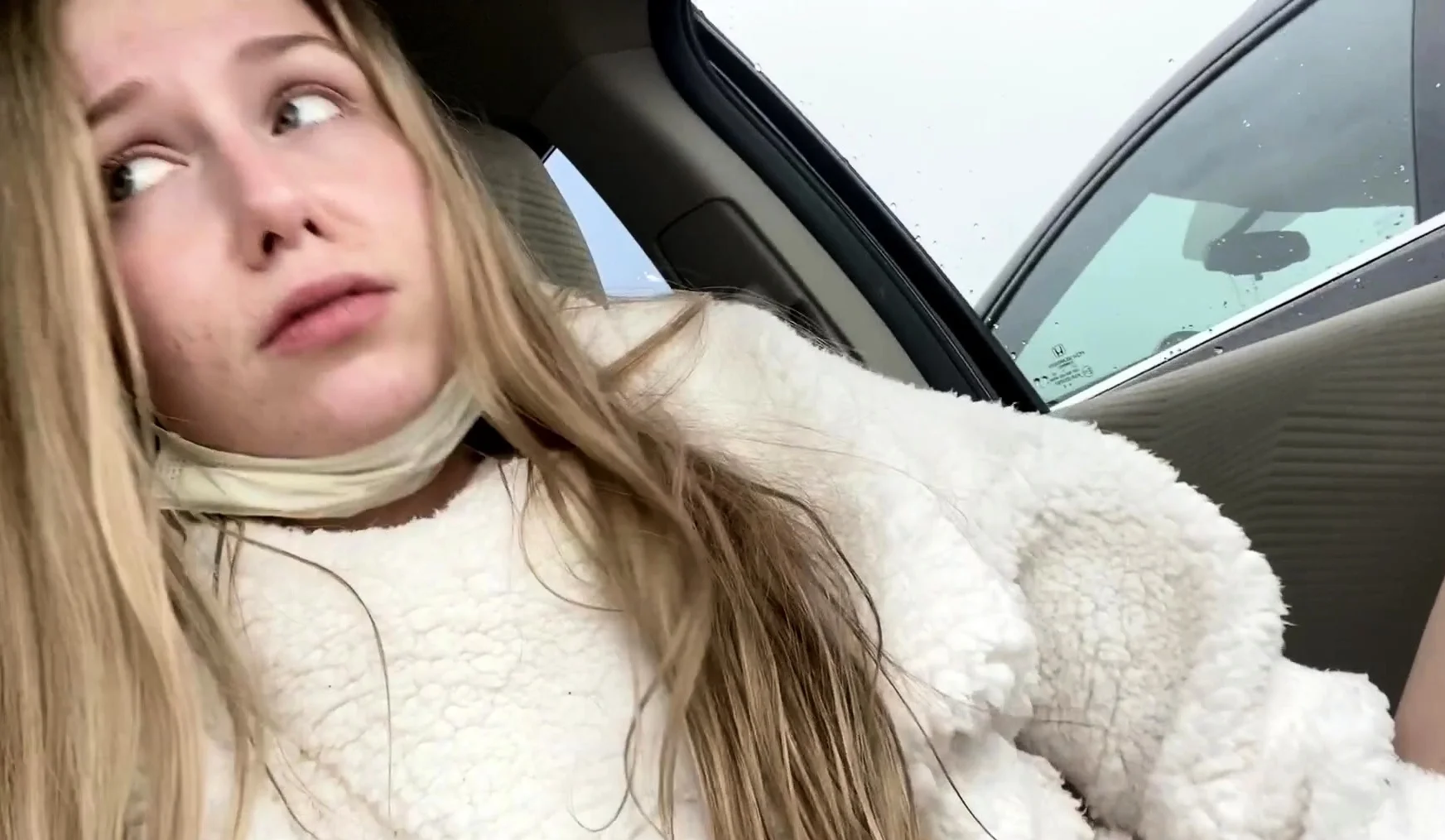 Close up teen masturbation