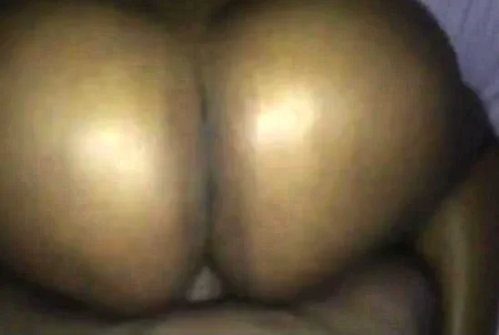 Sexy amateur masturbating and shows hot ass