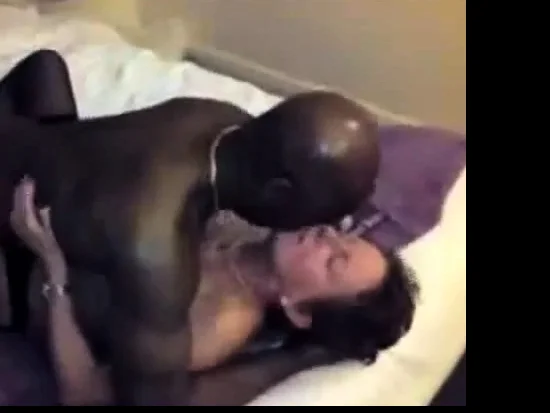 The moment when black bull cums inside her pussy