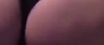 Blonde Amateur Babe Twerking Her Big Ass