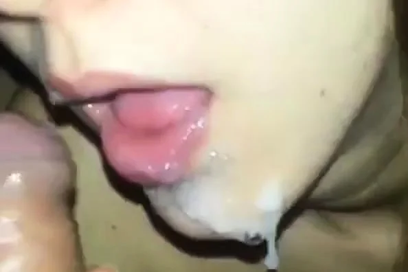 amateur cum in her mouth