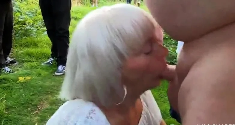 sexy granny sucks stranger cocks