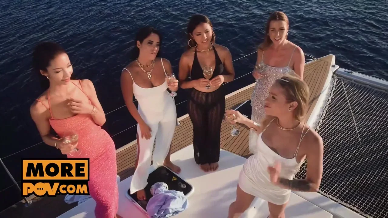 Alexa Flexy, Lia Lin And May Thai Fourway Boat Fuck At Sea