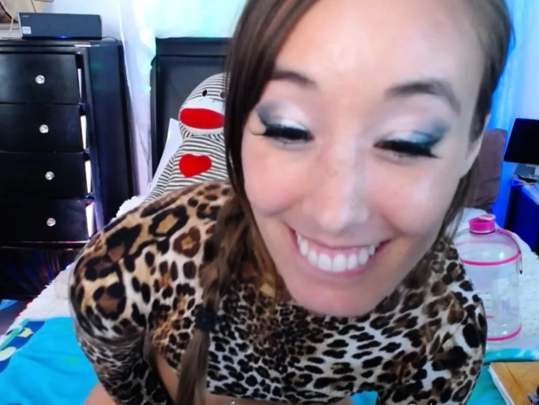 French amateur brunette hardcore fucking