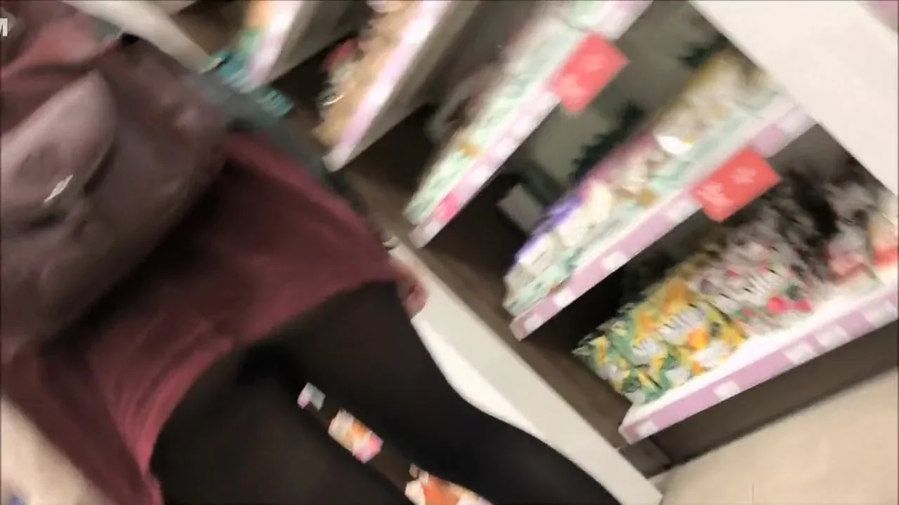 films girl's upskirt and face