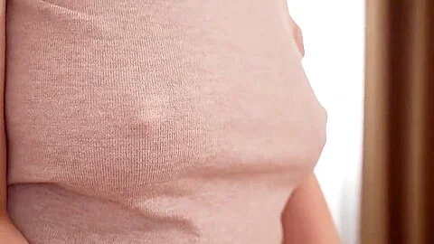 ノーブラ浮き乳首を攻められて乳首イキ依存症になった　翔田千里 15 Min