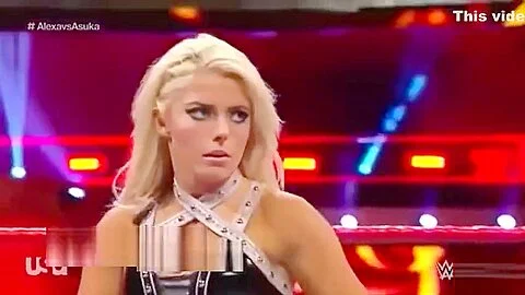 Another female wrestling match!