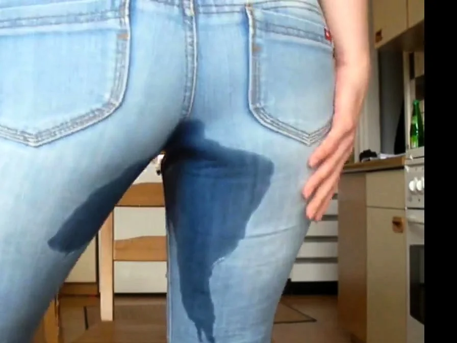 meine Frau, dicke Titten, pissen
