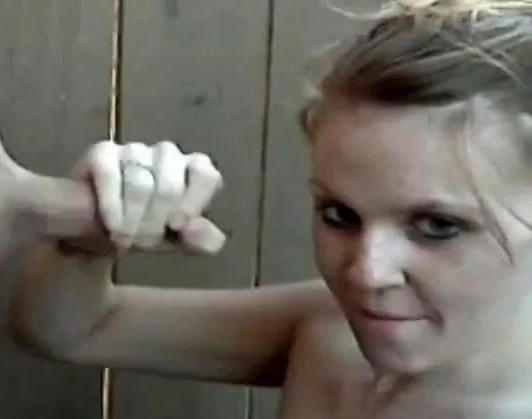 young woman fucks a old man on webcam