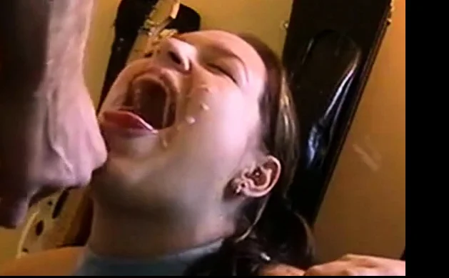 Stewardess wanted my cum on her face!