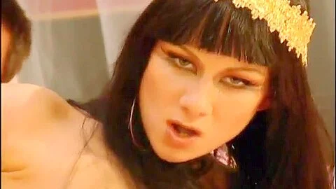 JULIA TAYLOR in Cleopatra