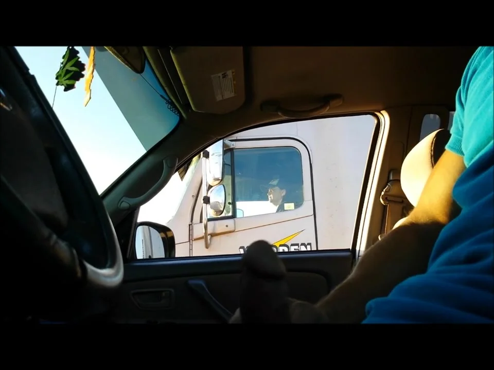 Flash Female Trucker 3