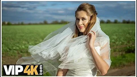 Una Fairy And Michael Fly In Slutty Bride Showed Her Perfect Natural Tits And Pussy To Strangers