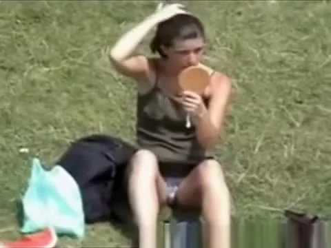 Par upskirt