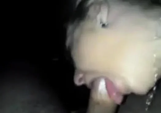 Mature Whore Sucks Him Dry In A Car
