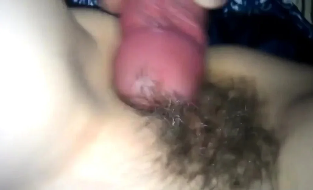 Hairy girl pussy get creampie