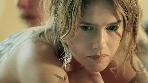 8-Pallo (2013) Jessica Grabowsky, Dorte Roemer, Jenni Utriainen