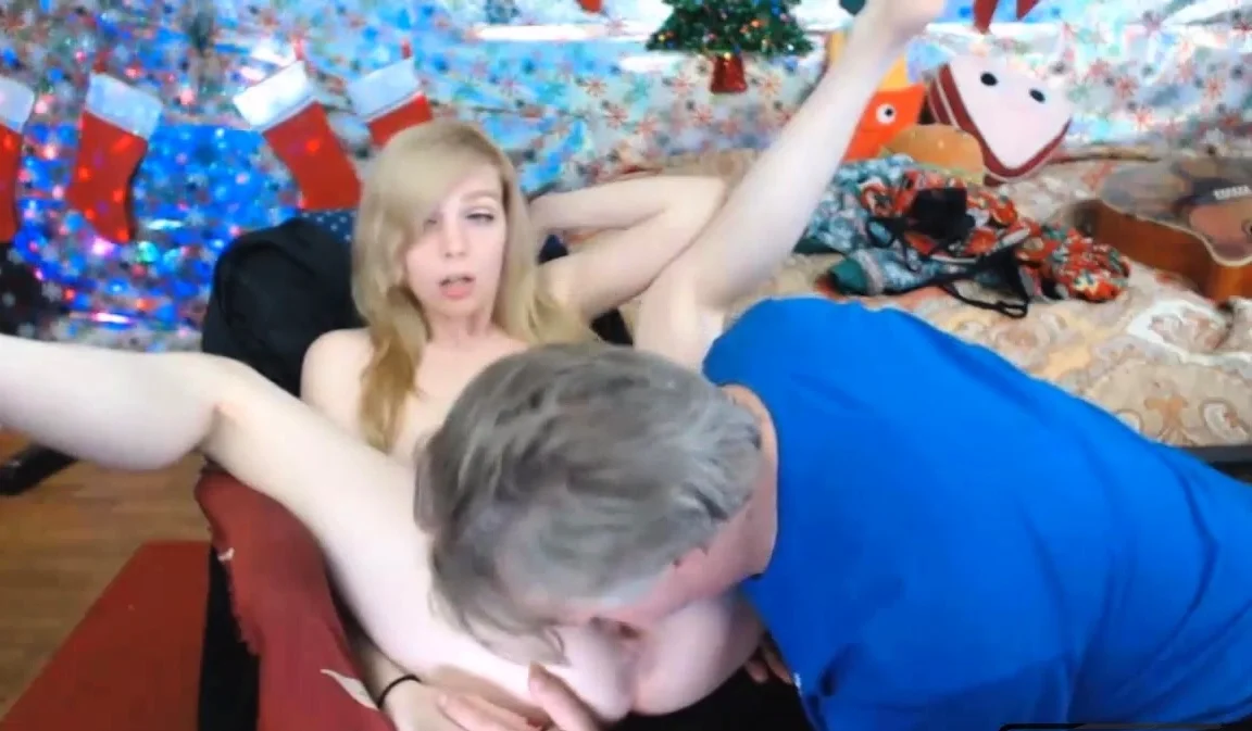 Christmas Sex 2021 Cumming on my daughter boobs