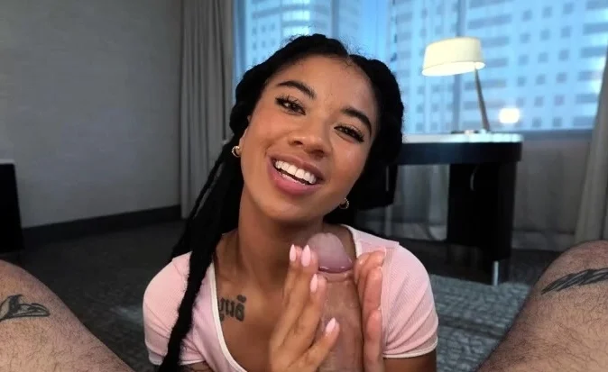 ManoJob Ameena Green Fitness Dick In Her Hands FA