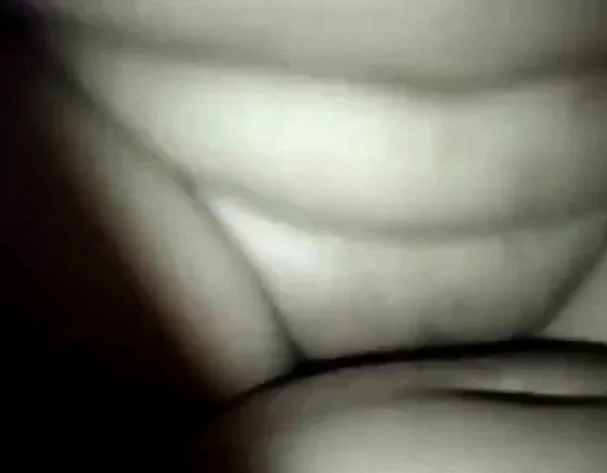 indonesian chubby milf riding dick
