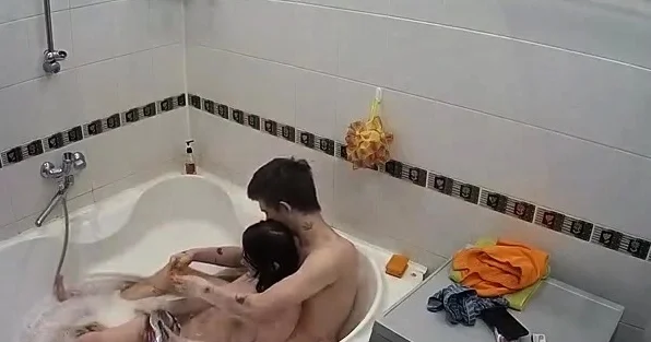Real amateur wife fuck on hidden cam