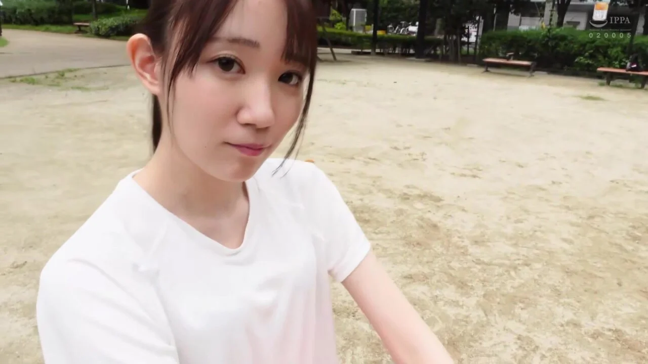 0002356_ちっぱいスリムの日本人女性が激ピスされるアクメのハメハメ