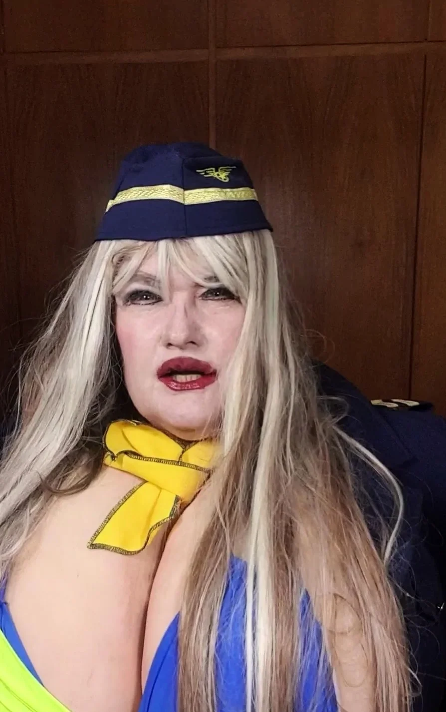Sexy stewardess Susi pulling out tits