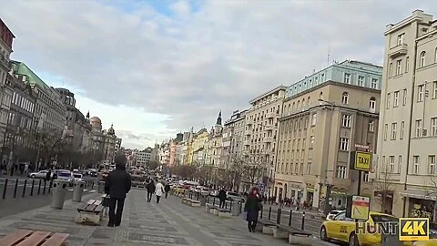 Heavy-breasted Dark Hair Babe Gets Her Hairless Vagina Pussy Made Love