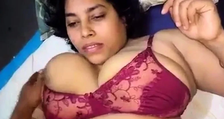 Indian aunty fucks