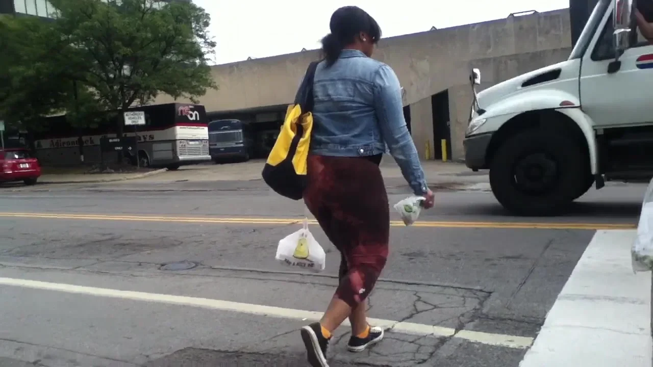 Spandex Jiggle