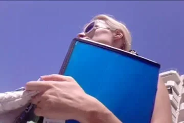Greek upskirt