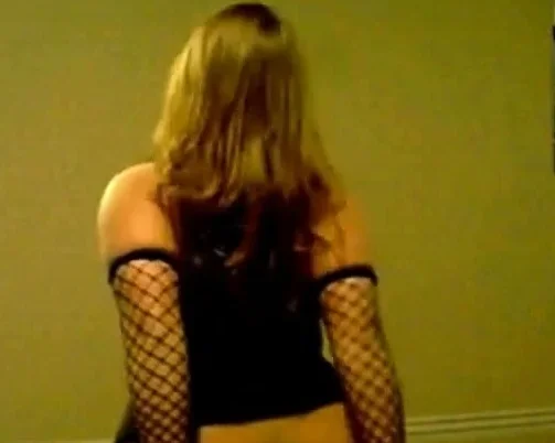 Mzwhootybopper dancing naked