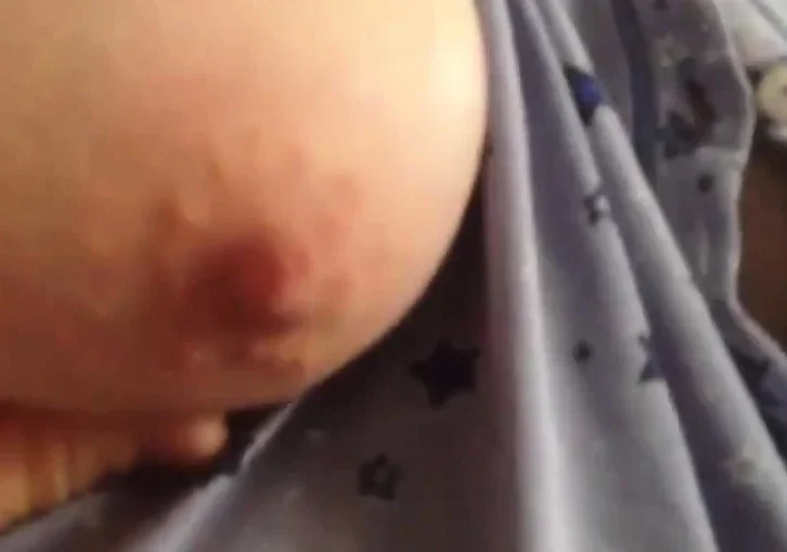 girl wanking a messy cum load from my uncut cock