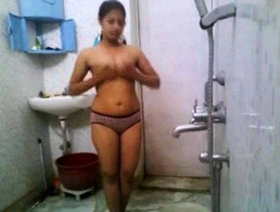 Indian College Babe In Hostel Shower