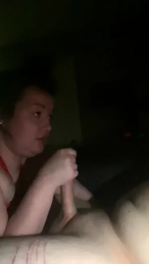 amateur blowjob cumshot finish in her mouth