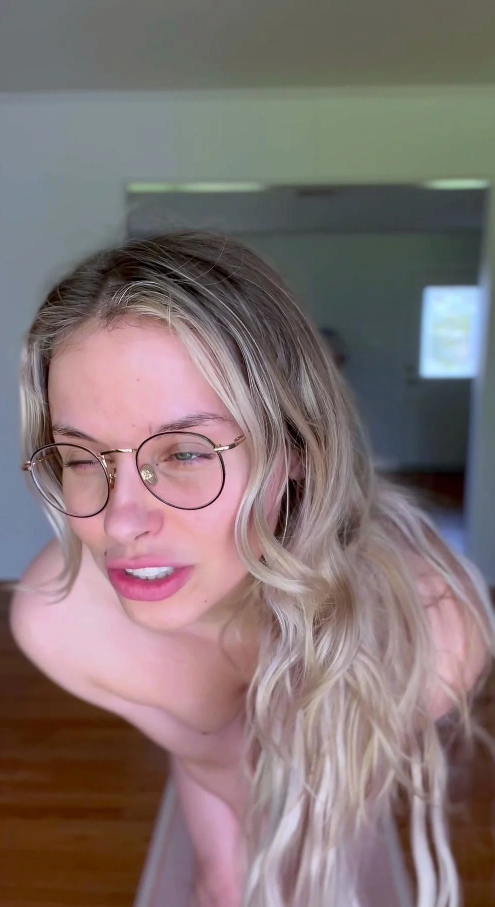 Amateur Blonde Teen Plays Solo with Toy Webcam Porn