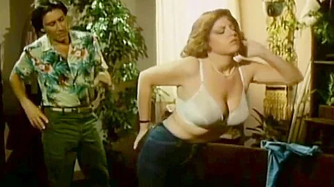 XXXJoX Holly McCall Picked Up Girl